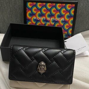 NIB Kurt Geiger Black and Cream Quilted 6 card holder